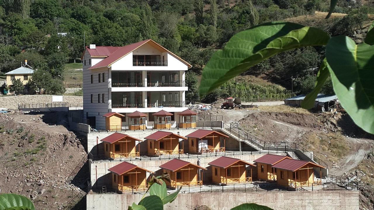 Karsi Bahce Sebinkarahisar Bagian luar foto