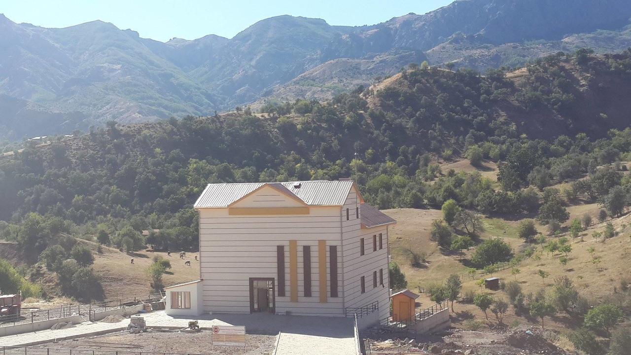 Karsi Bahce Sebinkarahisar Bagian luar foto